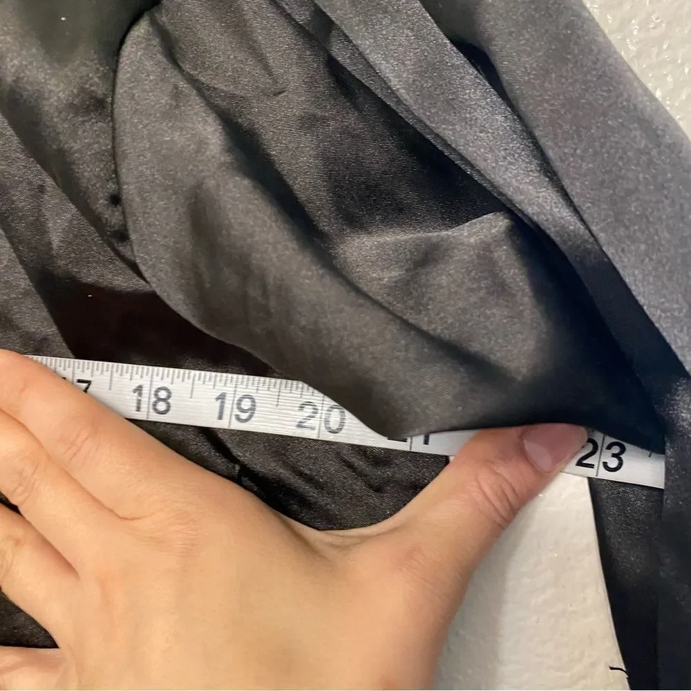 n/a black satin